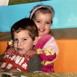 Meet your Posher, Irini